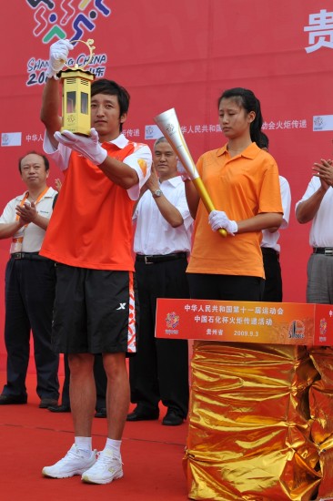 �D��-��11��ȫ�\������F�݂��f�u����չʾ��N��