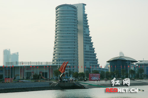 ��������ِ������