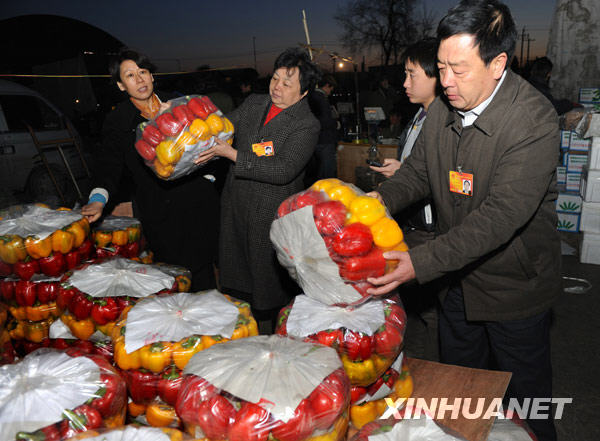 3��12����ȫ��(gu��)�˴���턢���ģ���һ�������y�㣨�������ţ��������һ���ڱ����°l(f��)�����l(f��)�Ј�(ch��ng)�鿴һ�N�o(w��)���������İ��b��