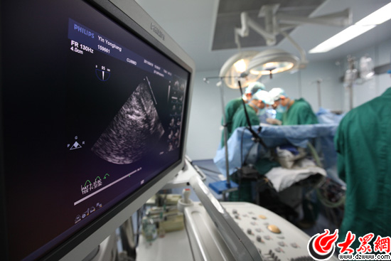 10:00���t�����ڌ������}�Mխ���M�мӌ����aƬ