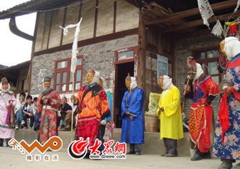 �������