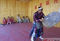 ��������y���_�M��