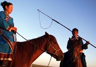 �����T�R