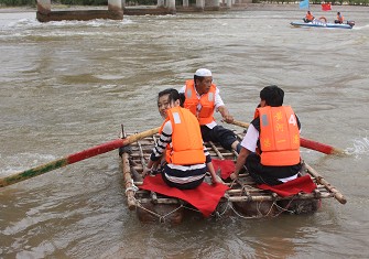 ���L�F����Ƥ����Ư���S��