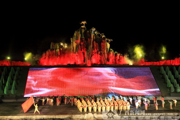 �����ݳ�����ɽ��ˮ�� �����ʬF(xi��n)�R�ʼtɫ�Ļ�