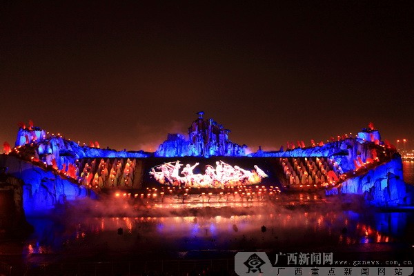 �����ݳ�����ɽ��ˮ�� �����ʬF(xi��n)�R�ʼtɫ�Ļ�