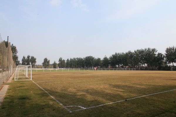 ɽ�|������У�����O������֪������WУ��