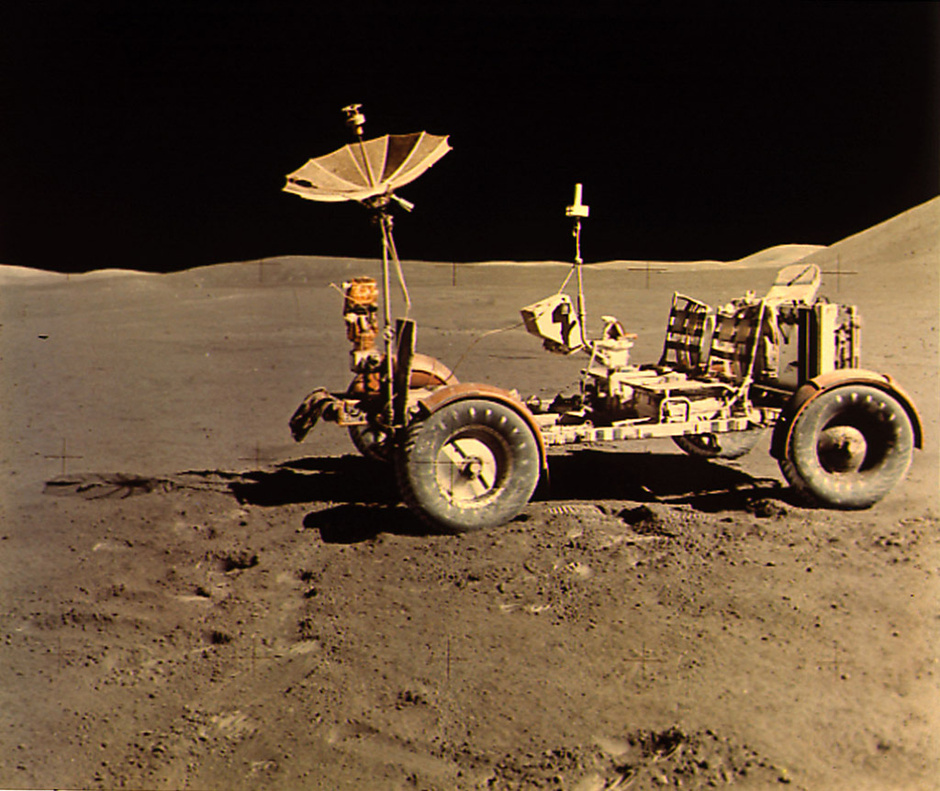 ���DƬ���¡������������̽�y܇