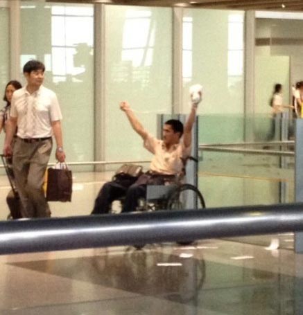 7��20��18:30�����ң��ڱ����׶����H�C��T3��վ�ǳ�վB�ڸ����l����ը�¼����D���W�j��