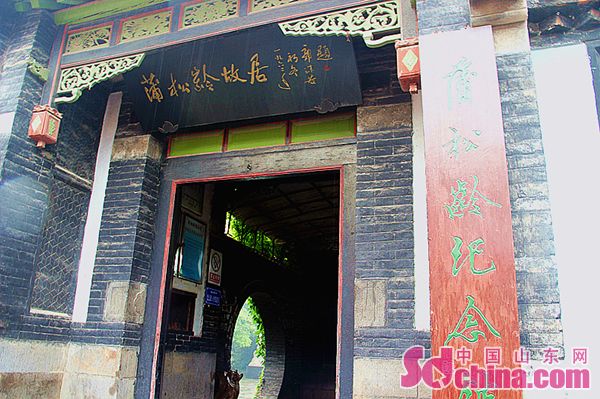 �c���鿴��һ�