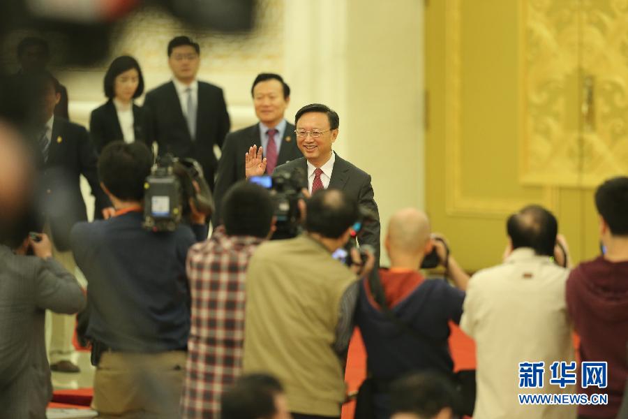 ���ɕ�����1���⽻���L�����ӛ�߆�