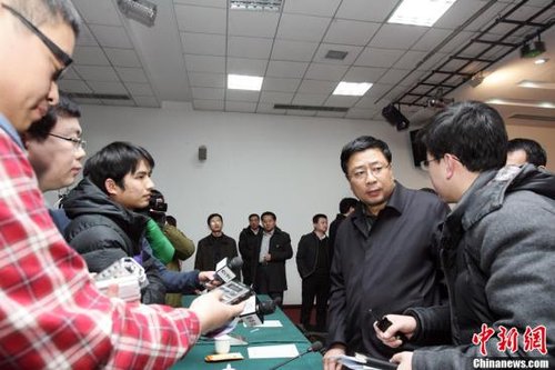 6�����g��ӛ�ߏ�ɽ���L�α���й©�¹ʑ�(y��ng)��ָ�]�����_��ͨ����ϫ@Ϥ��ֱ�Ӱl(f��)���¹ʵ�ɽ���켹ú�������F(tu��n)�ɷ����޹�˾����I(y��)�켹��Ԫ��˾����(j��ng)��ꐽ��ء���ȫ���a(ch��n)������(j��ng)�����½ܵ�4��ֱ��؟(z��)�����ѱ���̎�֡��D����󣬁����Ї�����ý�wӛ�߇���ɽ��ʡ�L�������L����������l(f��)�������� �z