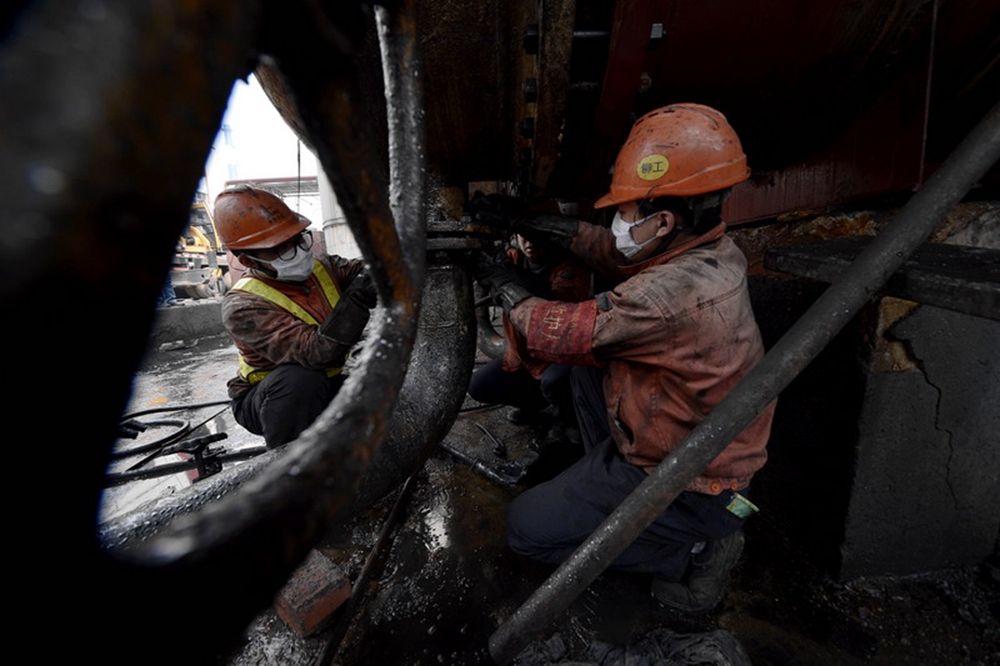 ���z���L(f��ng)�ɡ��R��ʯ���b�Ùz�� �zӰ ���  �Ԓ��13853367988.jpg