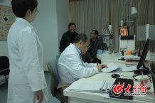 conew_Ȼ�����@��һλ�����^�˺��I܊�ߡ����κ��˟o�����y���ߣ������挦���ߵĸ��x�r�s���t�d���񂀌W����ӛ�� ���L�� �R���K �z.jpg