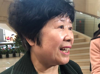 ���˹�(ji��)�� ����ӛף���ǷN���ӵĸ��ܣ� ɽ�|�@λ����Ů��������