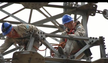 ���M�������˶��ԣ�ֻ�м��g���Ǹ�����