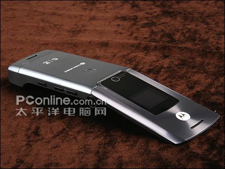 摩托羅拉W510評測 超高性價比摩托金屬超薄翻蓋W510評測