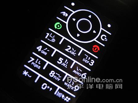 摩托羅拉W510評測 超高性價比摩托金屬超薄翻蓋W510評測(2)