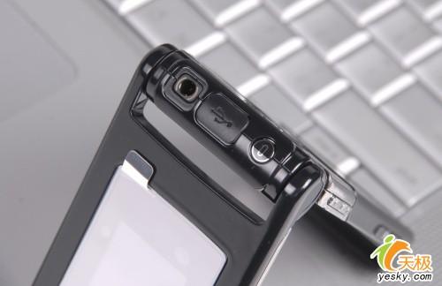 超薄時尚諾基亞鏡面翻蓋智能N76評測(3)