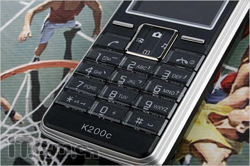 共享簡單生活索愛低端直板機K200c評測(2)