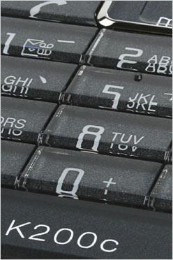 共享簡單生活索愛低端直板機K200c評測(4)