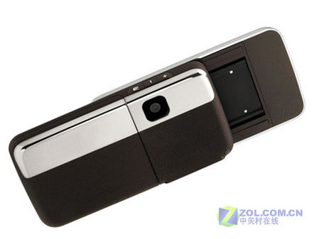 浪漫風(fēng)格阿卡商務(wù)滑蓋機(jī)C825圖賞(2)