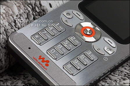 索愛W880評(píng)測(cè)