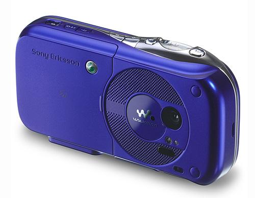 完美設(shè)計(jì)索愛(ài)滑蓋音樂(lè)新機(jī)W52s賞析(2)