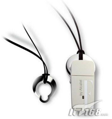 四色可選阿卡女性時尚滑蓋手機曝光