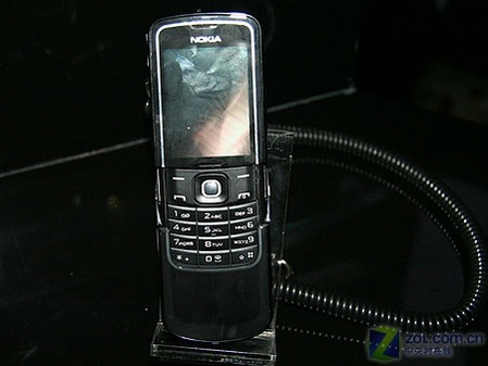 時(shí)尚潮流諾基亞九款新品手機(jī)圖賞