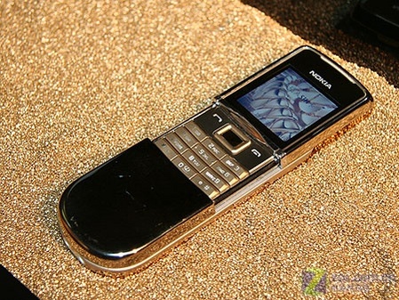 時(shí)尚潮流諾基亞九款新品手機(jī)圖賞