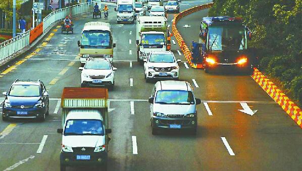 ��������·�ж����߷匢�O��ϫ܇�� �|������׃��4܇��