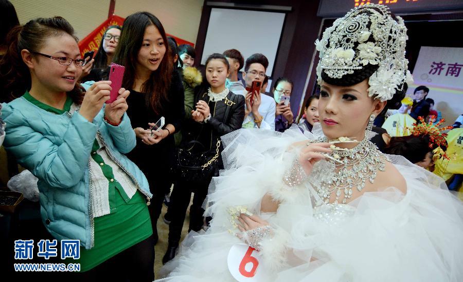 #����󣩣�1�����а�Ů�y���״����������������l��ِ