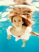 ��݆���J��ˮ�±Ȼ���zӰ