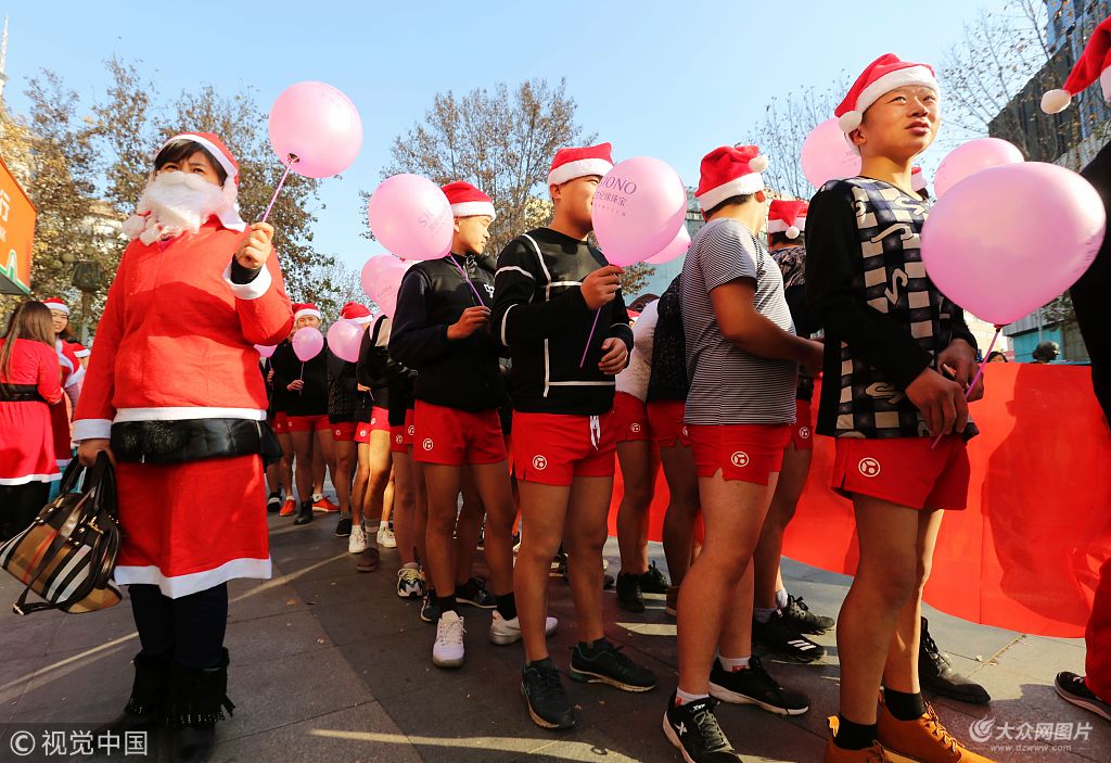 2017��12��24�գ����ϡ�ĳ�錚�ꌣ�T�ķ��m��ʥ�Q���˴�Ո����һλ��ʥ�Q���ˡ������I