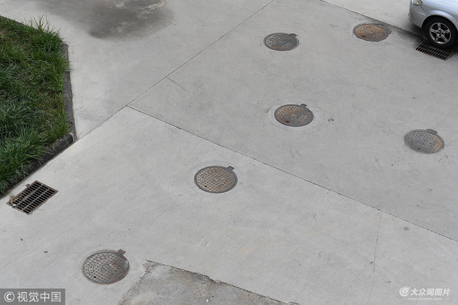 2018��7��15�� ��ɽ�|ʡ�I����ĳС�^(q��)��(n��i)���w��أ��еľ��w���ֻ�а��ף��̶�40��·����32�����w����ȫ�L110�׵�·������96�����w��