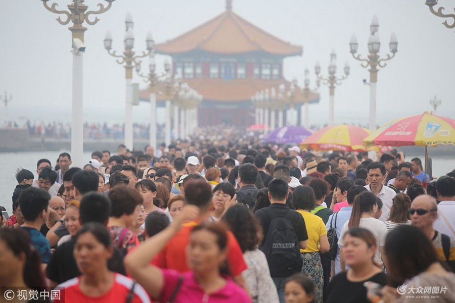 2018��7��24�գ����������u���򾰅^���档���գ����u������˝L�L�������������ˑ�ˮ�_�˹䗣�򿴴󺣣����������