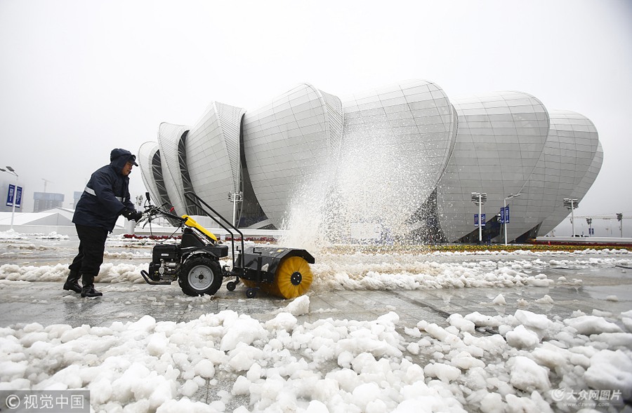 2018���ݶ̳���Ӿ���\ِ��ِ���^��Сɏ�����⣬�����ˆT���������eѩ��