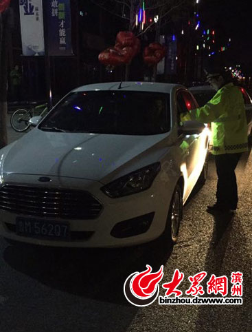 �I�ݽ�ͨ��ͻ�����傀������ ��ȭ���ηǷ��I�\