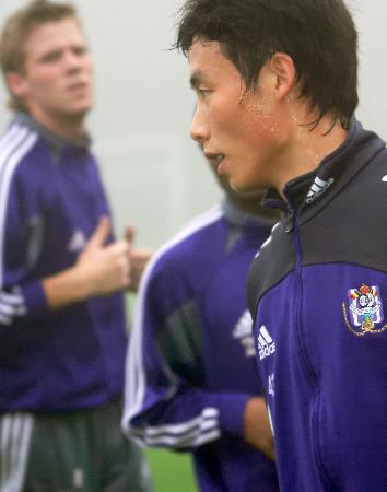 比報(bào)稱陳濤轉(zhuǎn)會(huì)比甲王接近成功達(dá)成協(xié)議為時(shí)不遠(yuǎn)