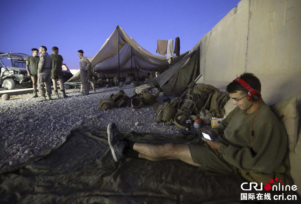 ��Ӣ����(zh��n)�����ʽ�Y���ڰ������Є�