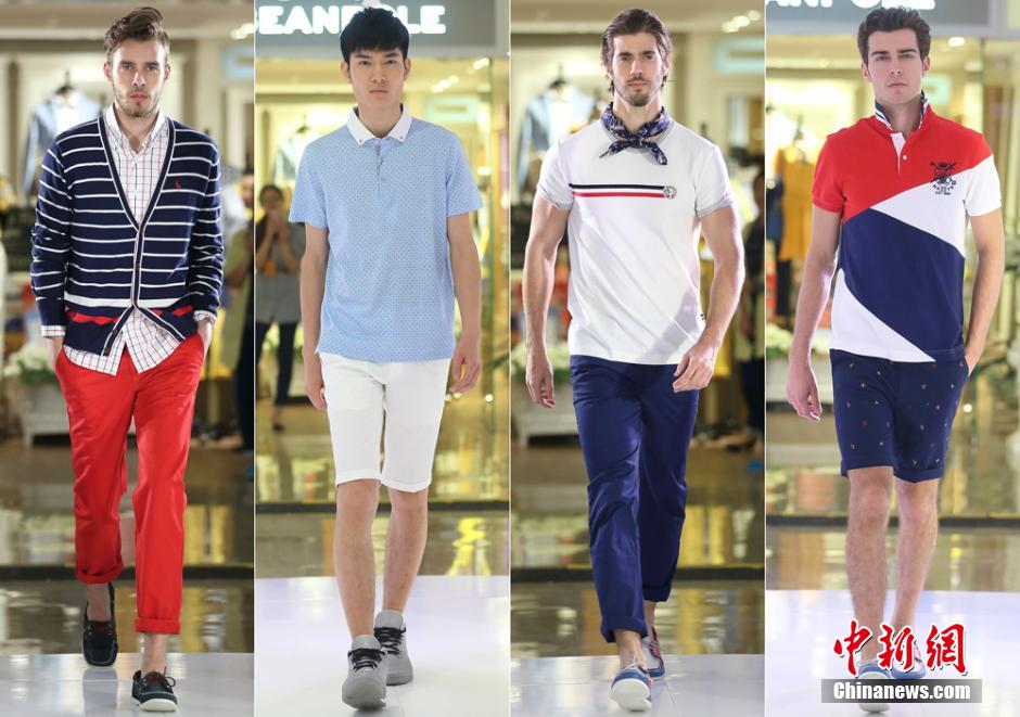 4��19���������S���֫E�c�Ӹе�������һ����M����c�����ĕr�����b�����Ͼ��»��V�����ݡ�