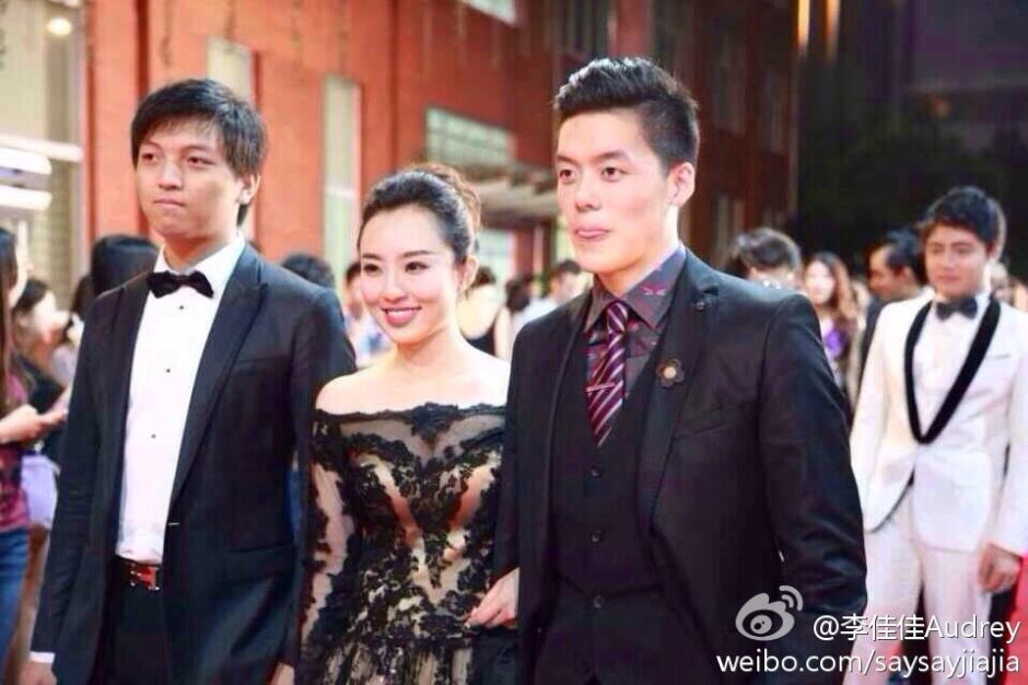 6��24�������͵����WԺ�e�Ю��I�t̺�㣬�W�Ѽ����cٝ���߶˴�⿰���Ӱ������