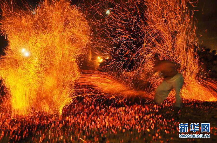 10��2�գ�һ����h�����_���㽭ʡ�Ͱ��h�p���l�|�Ӵ���ݡ����𡱡�