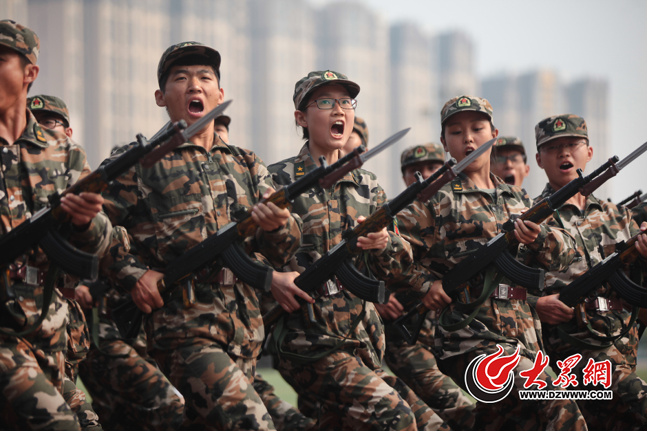 9��25�����磬ɽ�|��W(xu��)2015��(j��)����܊Ӗ(x��n)醱���Y��ɽ�|��W(xu��)����У�^(q��)�w����(ch��ng)�e�С��󱊾W(w��ng)ӛ�� ���L(zh��ng)�� �z