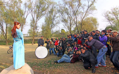 ���@һ�������L�����ڡ�����Ů