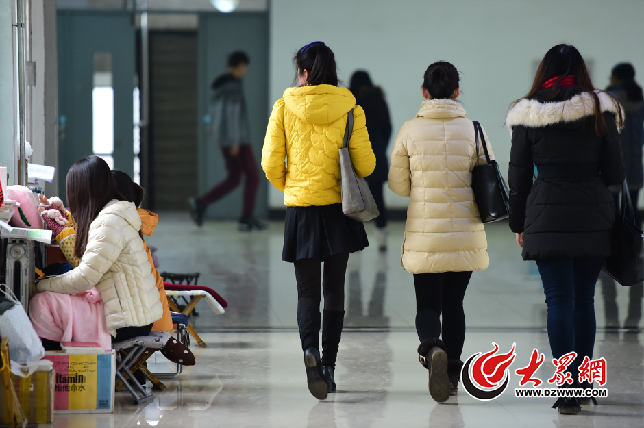 11��30�գ�ɽ�|������W�L���У�^���ڽ̌W�ǵ�������������ЌW���挦ů��Ƭ���b�����Y�ϡ��󱊾Wӛ�� ���L�� �z