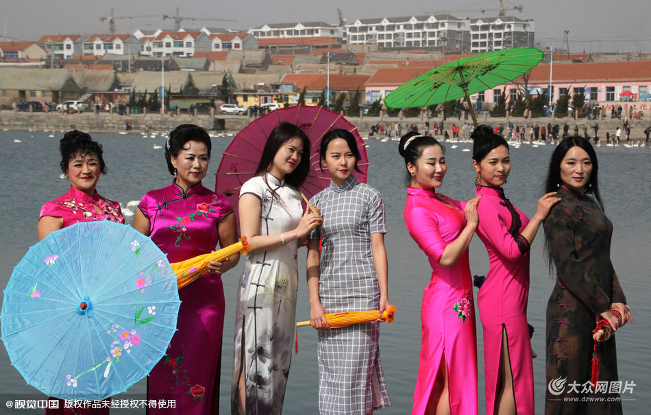 2016��3��7�գ������Z�w̎ӭ�Ӈ��H���ˋDŮ���ĵ�����׌���Ź�퍵����ۺ��`�����������Zһ���w�P��