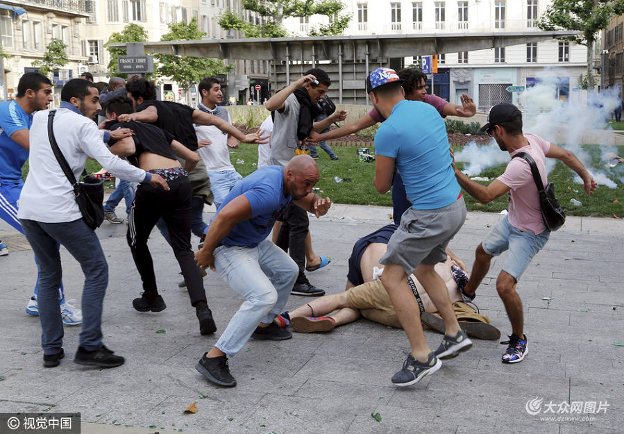 ���ؕr�g2016��6��11���������Rِ���W�ޱ��M��ڶ�����Ӣ���Ͷ��_˹���԰l(f��)���_ͻ���������31���܂���