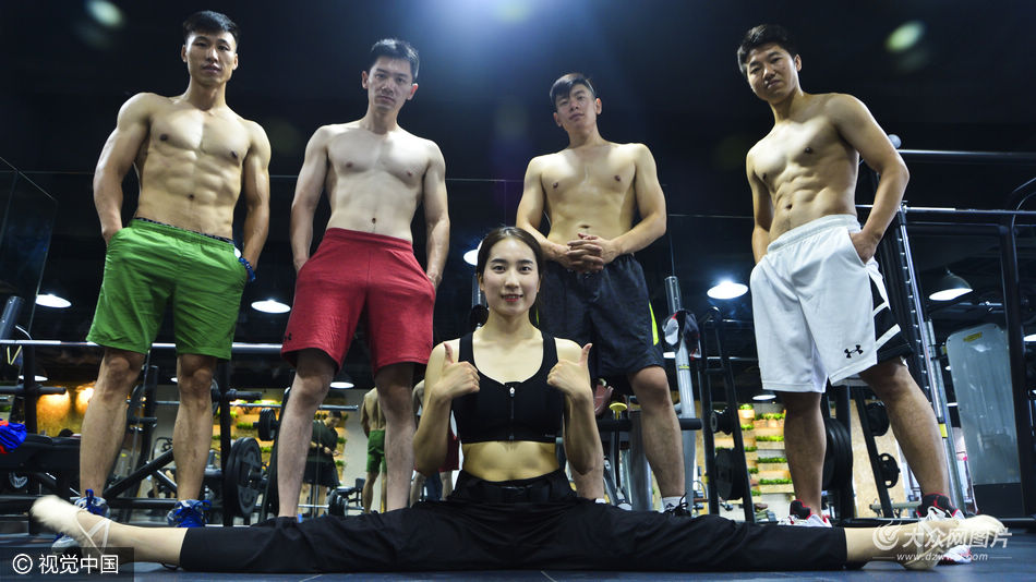 ����񾯡��Ÿ���ِ���_չ�˞���6��ľ��ψ�����ӡ��յ����ψ��������ˣ����^�Y�x��_�����x��31�ˣ�Ů��1�ˡ���K�ؾ�Ů���������8798Ʊ�ı�������֮��Ó�f�������@�ù�܊�����D��ҕ�X�Ї�